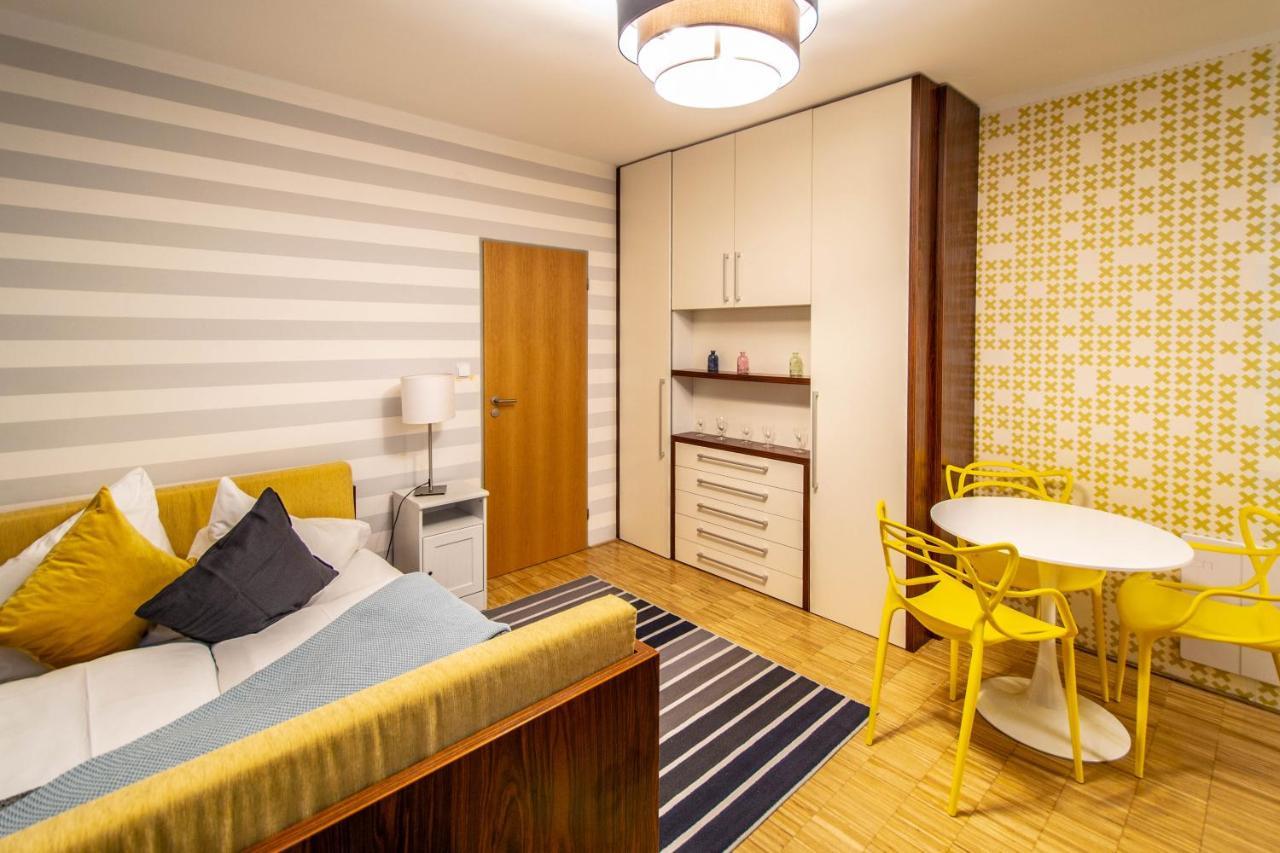 פראג National Museum Apartment By Ruterra מראה חיצוני תמונה