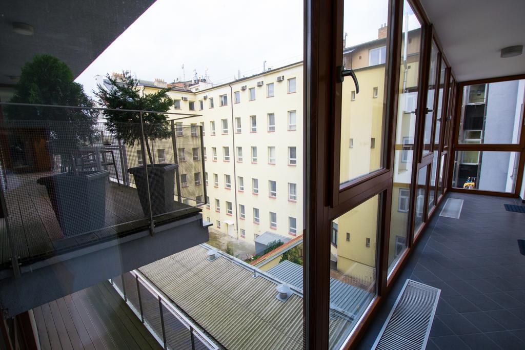 פראג National Museum Apartment By Ruterra מראה חיצוני תמונה